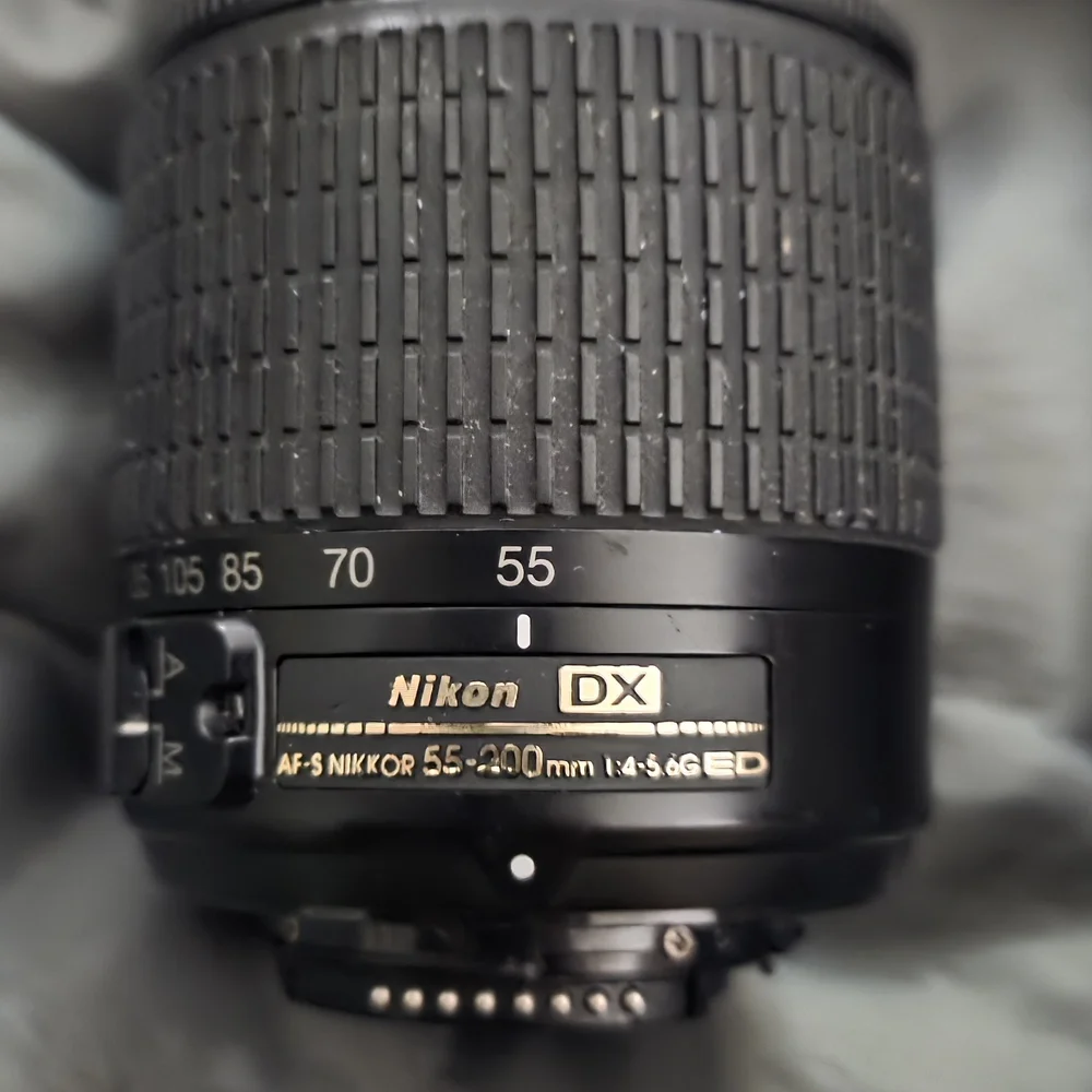 Nikon Zoom-NIKKOR 55-200mm f/4.0-5.6 DX G SWM AF-S VR IF Nikon Black Camera Lens